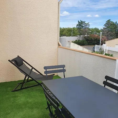 Appartement Superbe T2 Mezzanie, 200m Du Village Naturiste, Clim, Wifi, Piscine Agde
